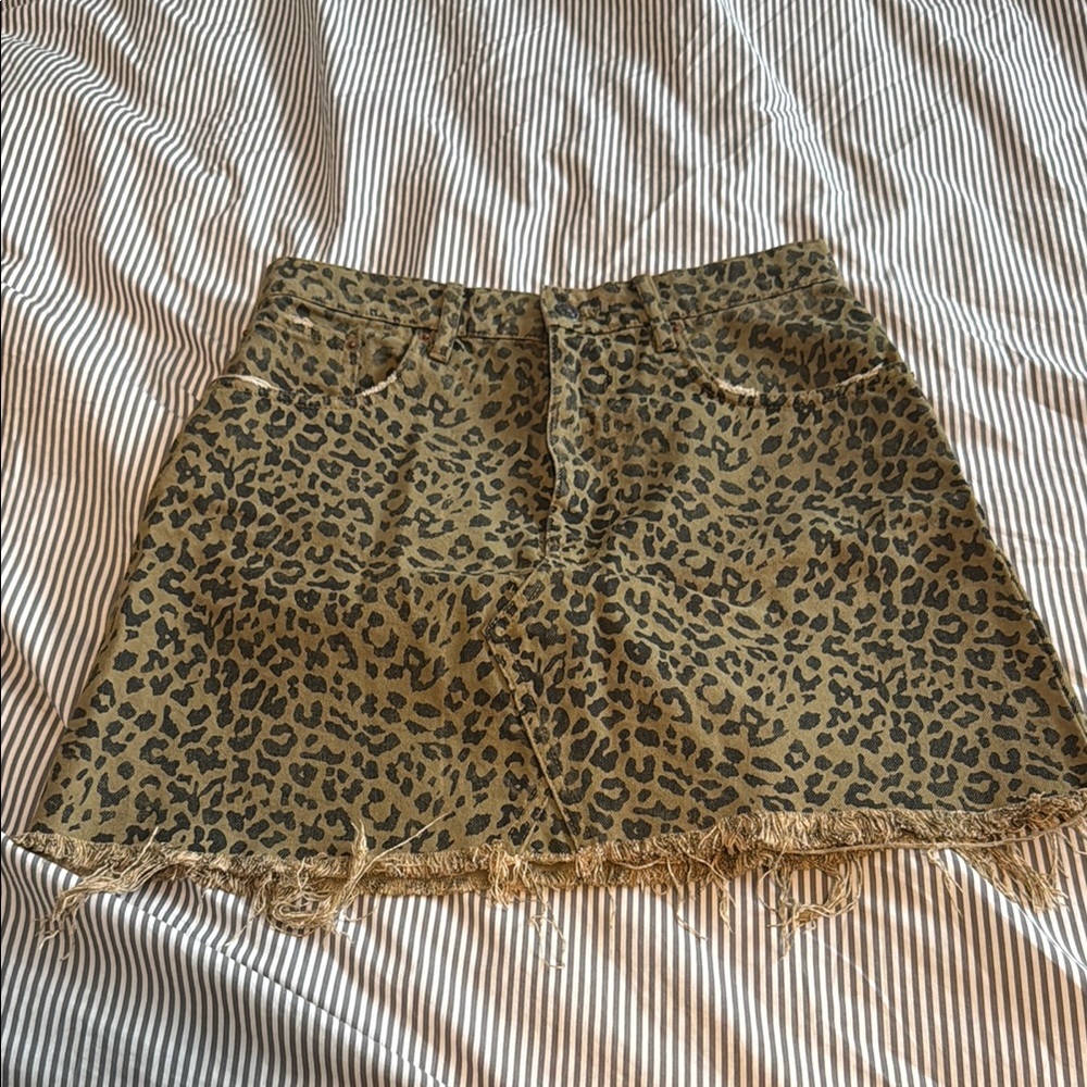 Leopard Print Frayed Hem Skirt